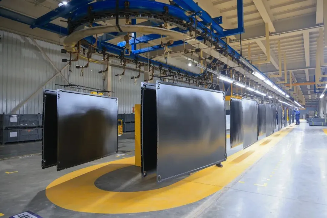 喷粉!新能源汽车电池盒外壳项目投产,年产超过20万套!